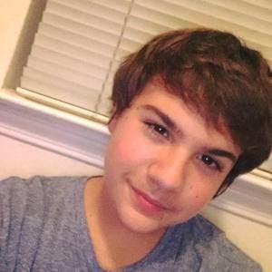 Meet your Posher, Lloyd